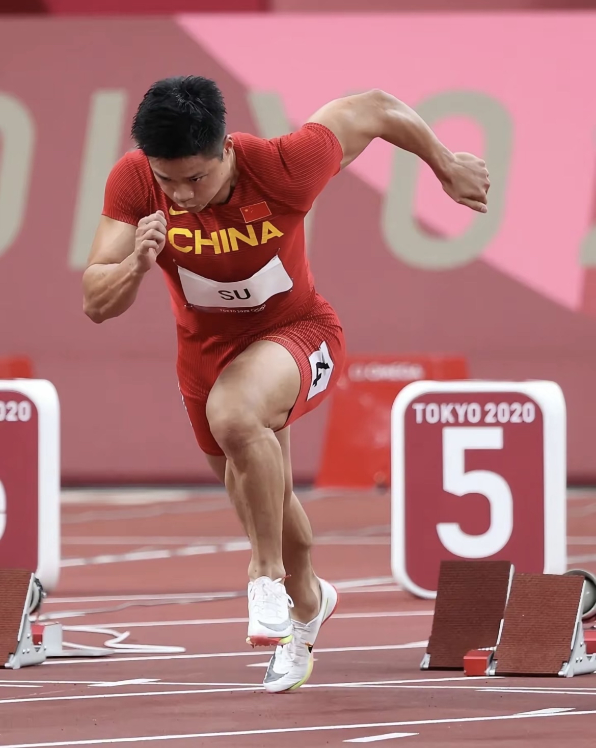 关于回顾奥运会经典时刻：传奇再现的信息