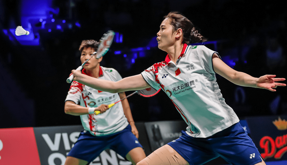 法国队险胜丹麦队，黄鸭组合带队取胜