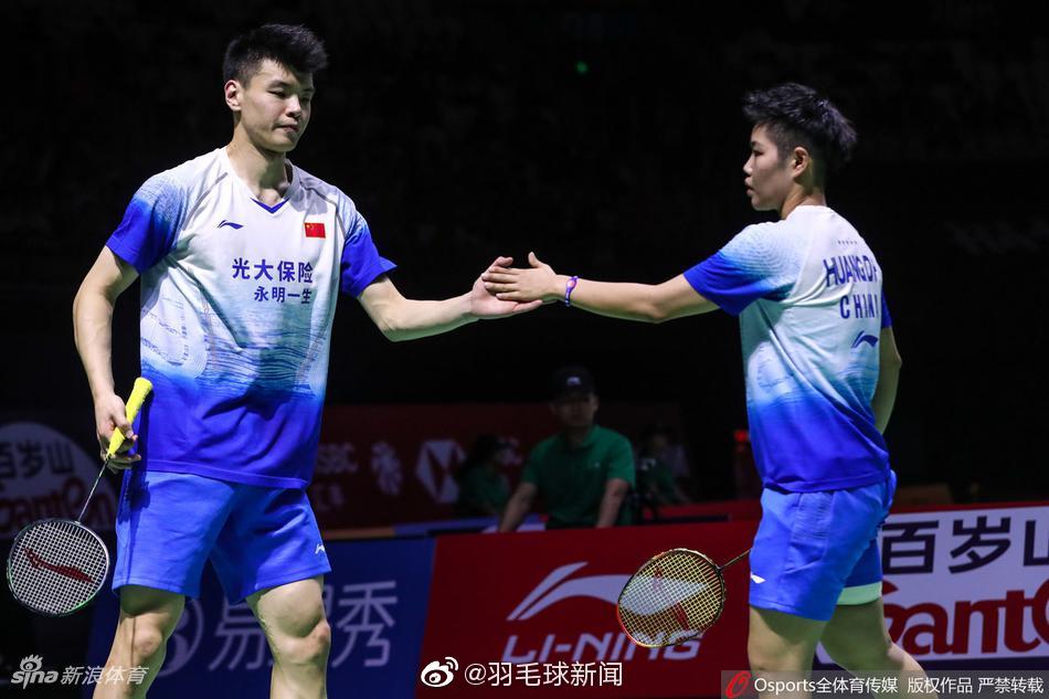 法国队险胜丹麦队，黄鸭组合带队取胜