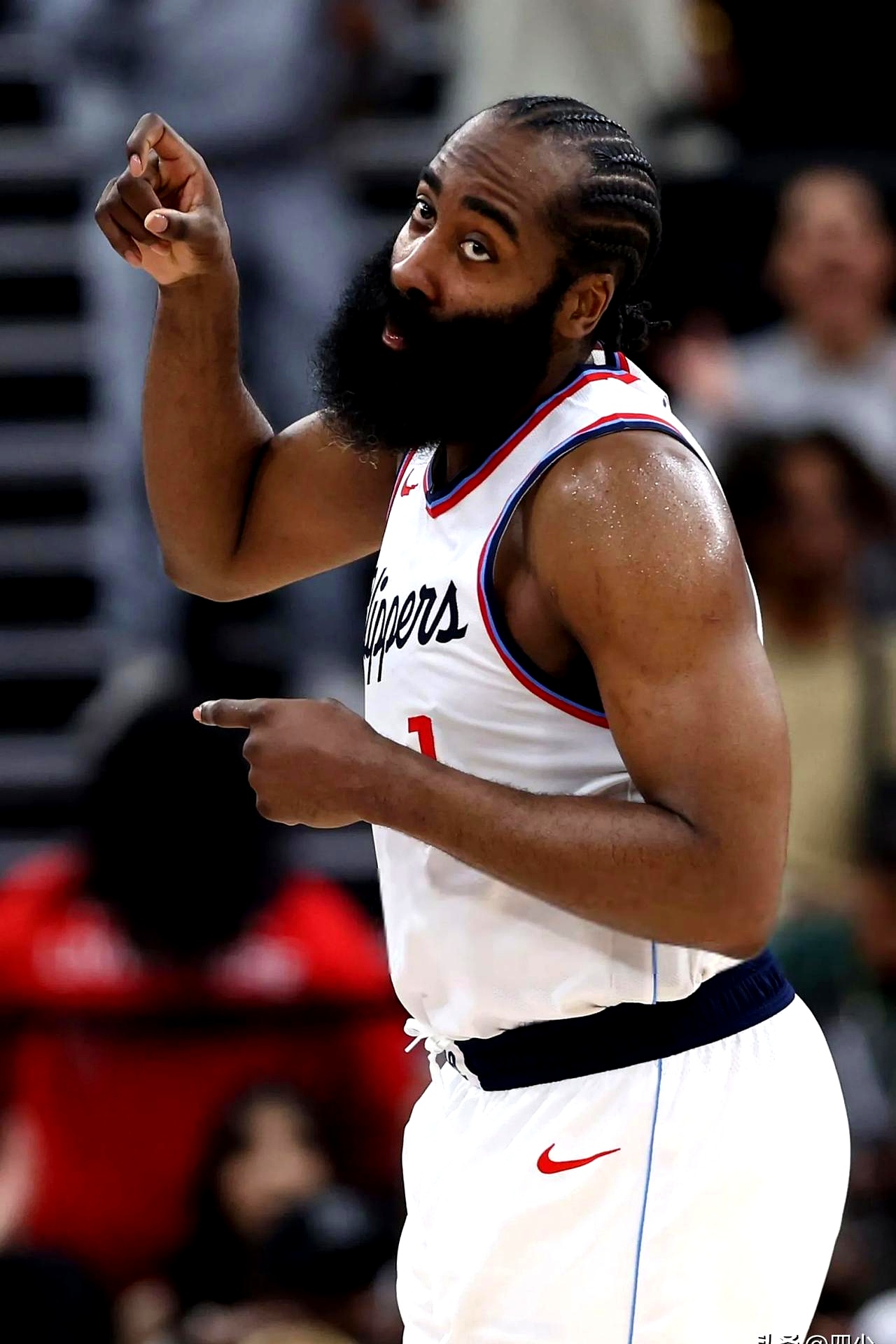 尼克斯力克步行者，哈登扛起全队的简单介绍