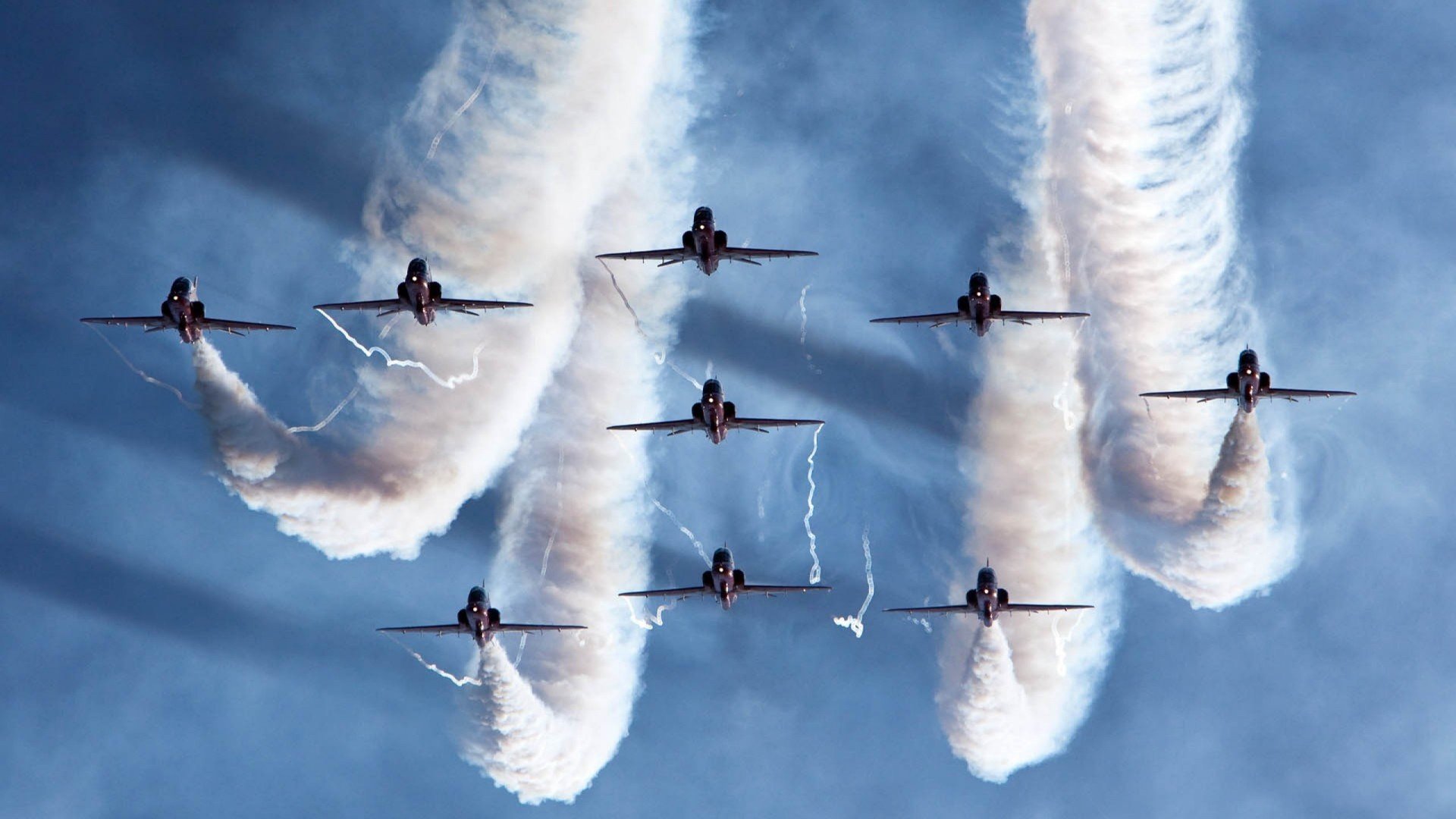 街道赛上的孤胆英雄，F1焦点战中独行侠惊天逆转深圳队