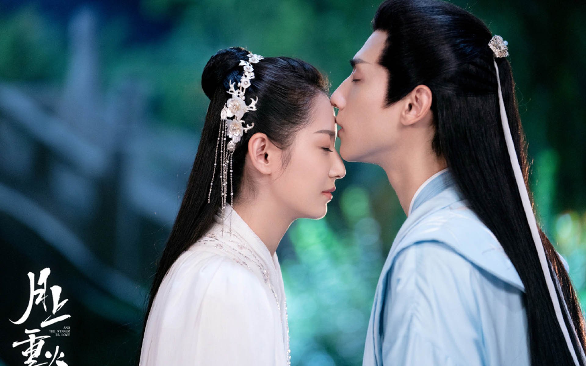 F1新赛季揭幕战之夜，克莱点燃赛场，速度与智慧的交锋