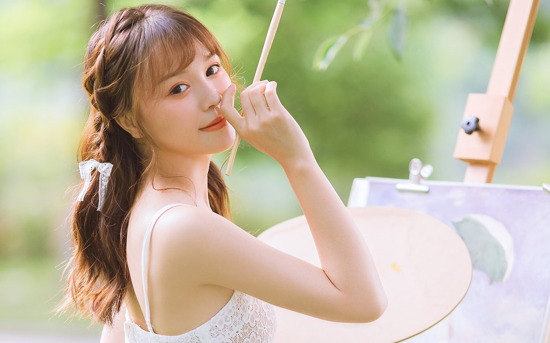 双重考验,当政治冰封足坛,少年以足球击穿隔阂