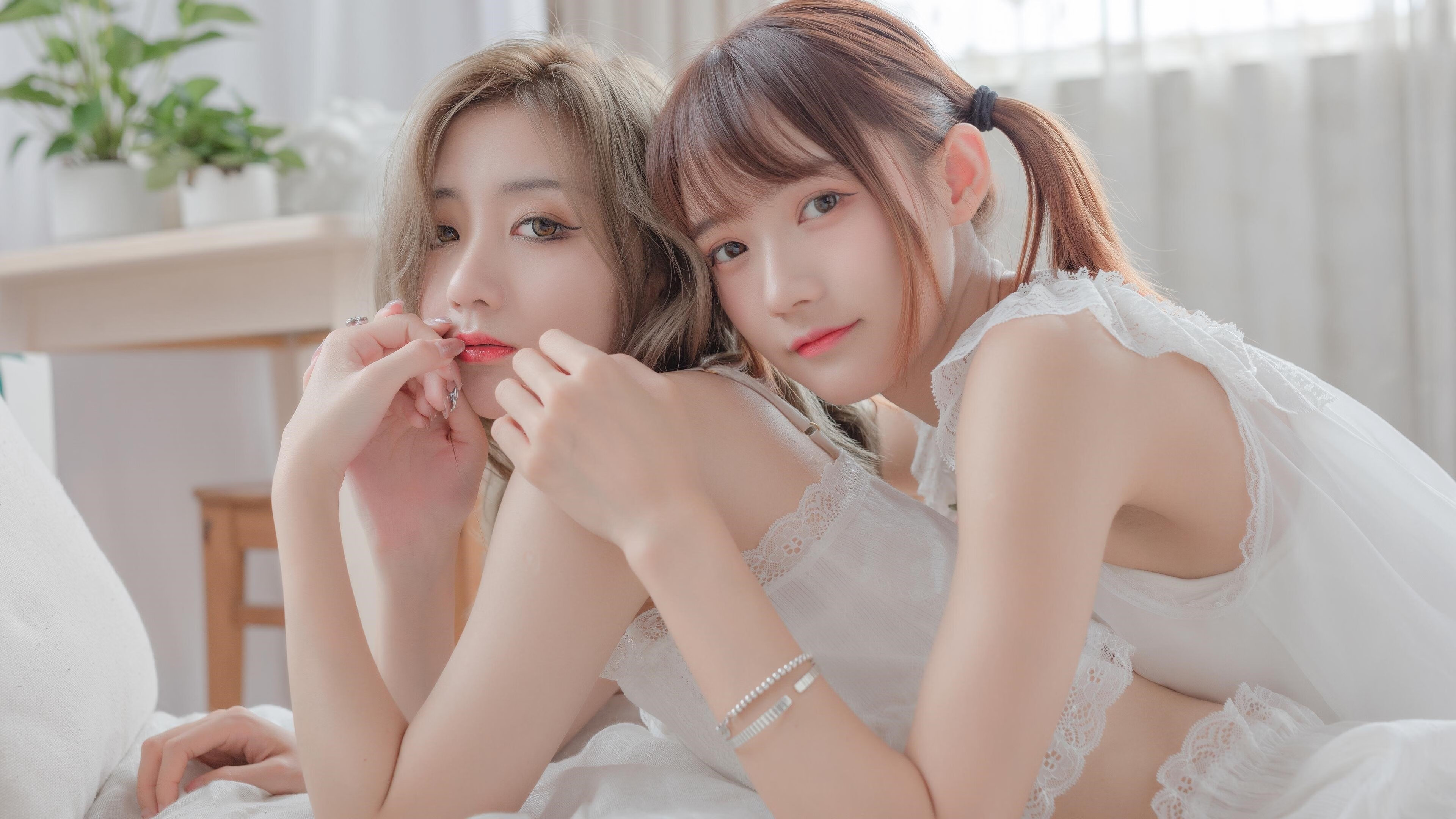 绿茵与赛道的双线征服,当拉齐奥的坚盾遇上萨内的速度哲学