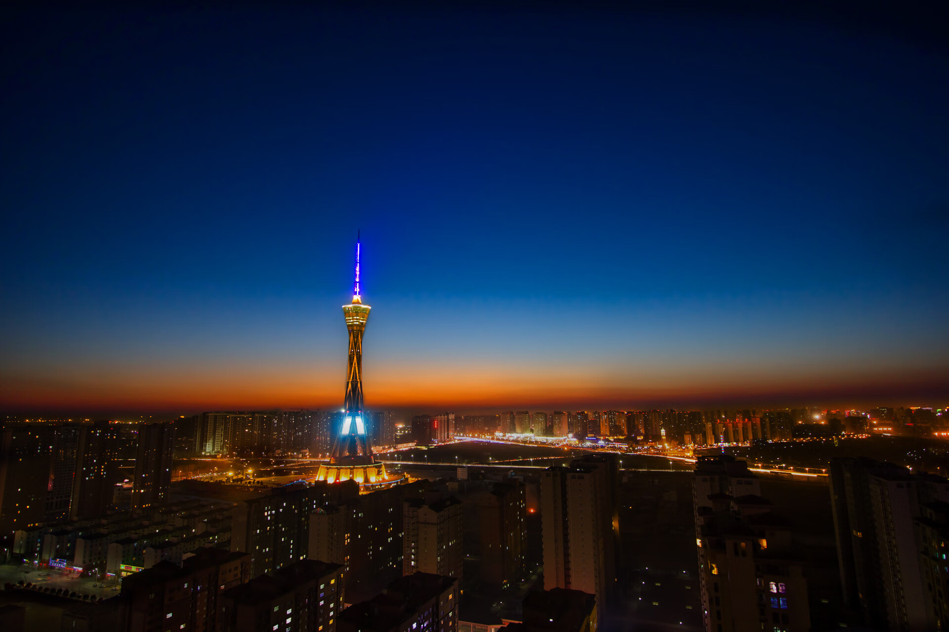 当世界在祈祷时，天才在创造，塞内加尔的胜利与姆巴佩的重压涅槃