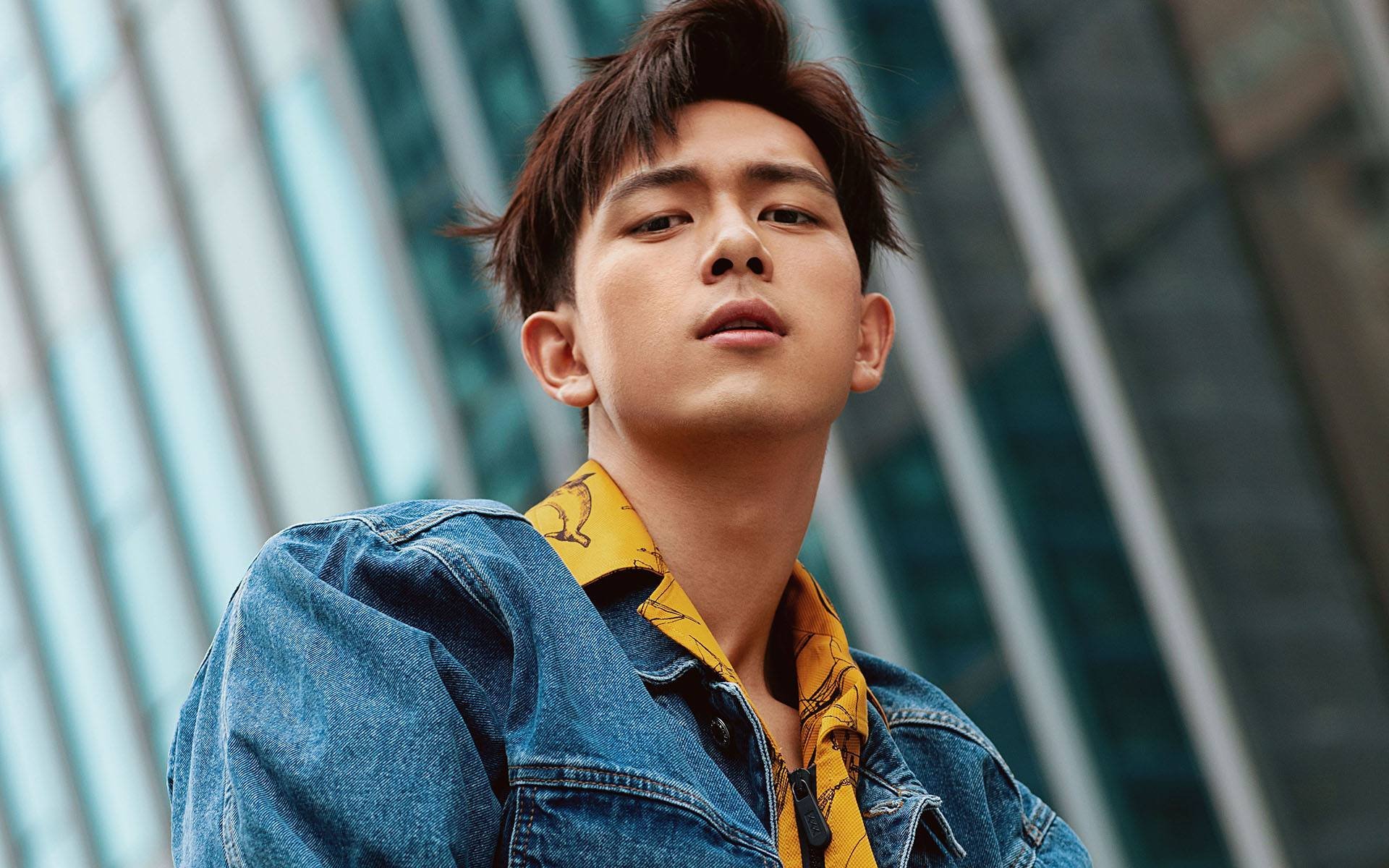 最硬的软着陆，布伦森穿过午夜之门